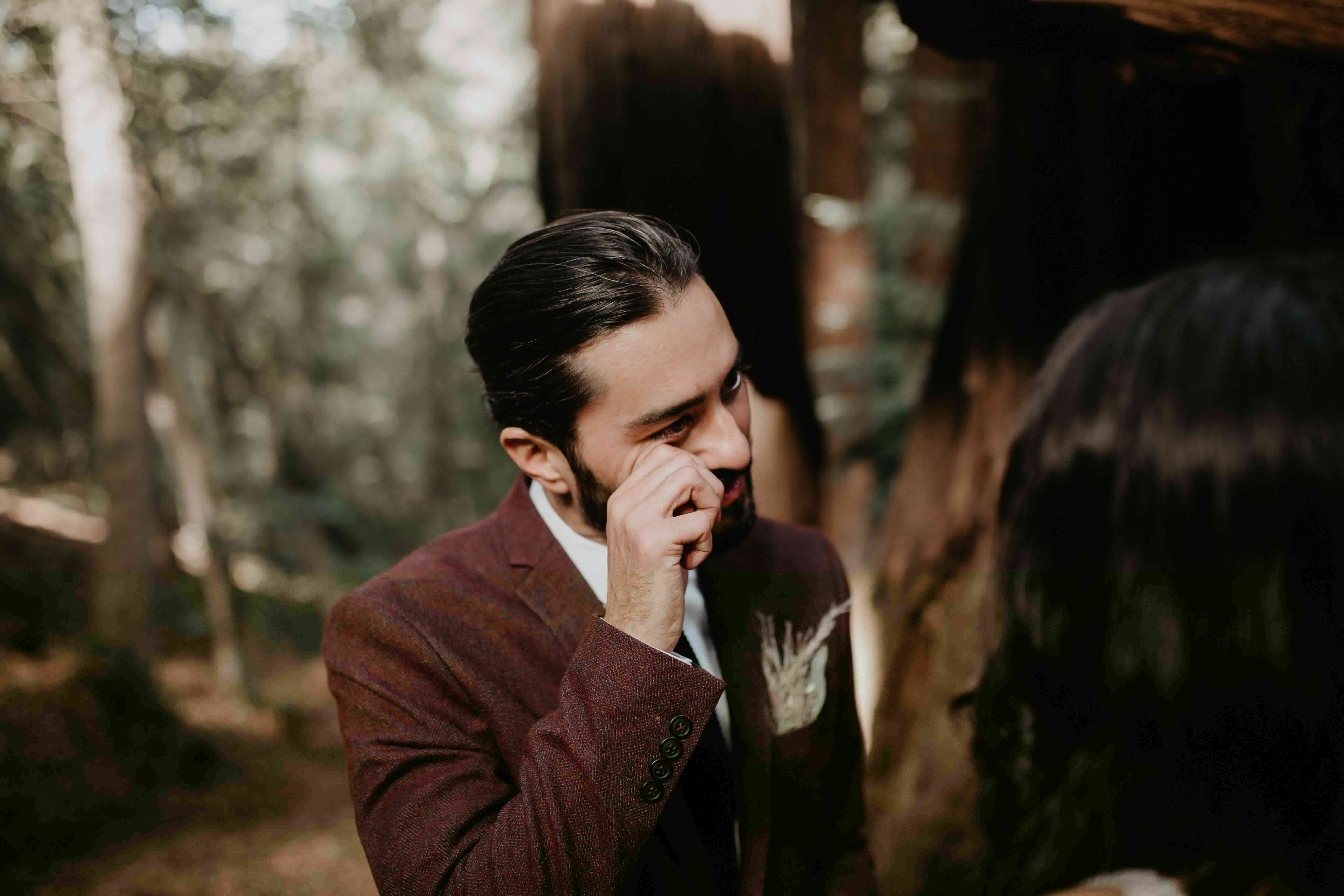 < p >新郎哭< / p > < br > < br >