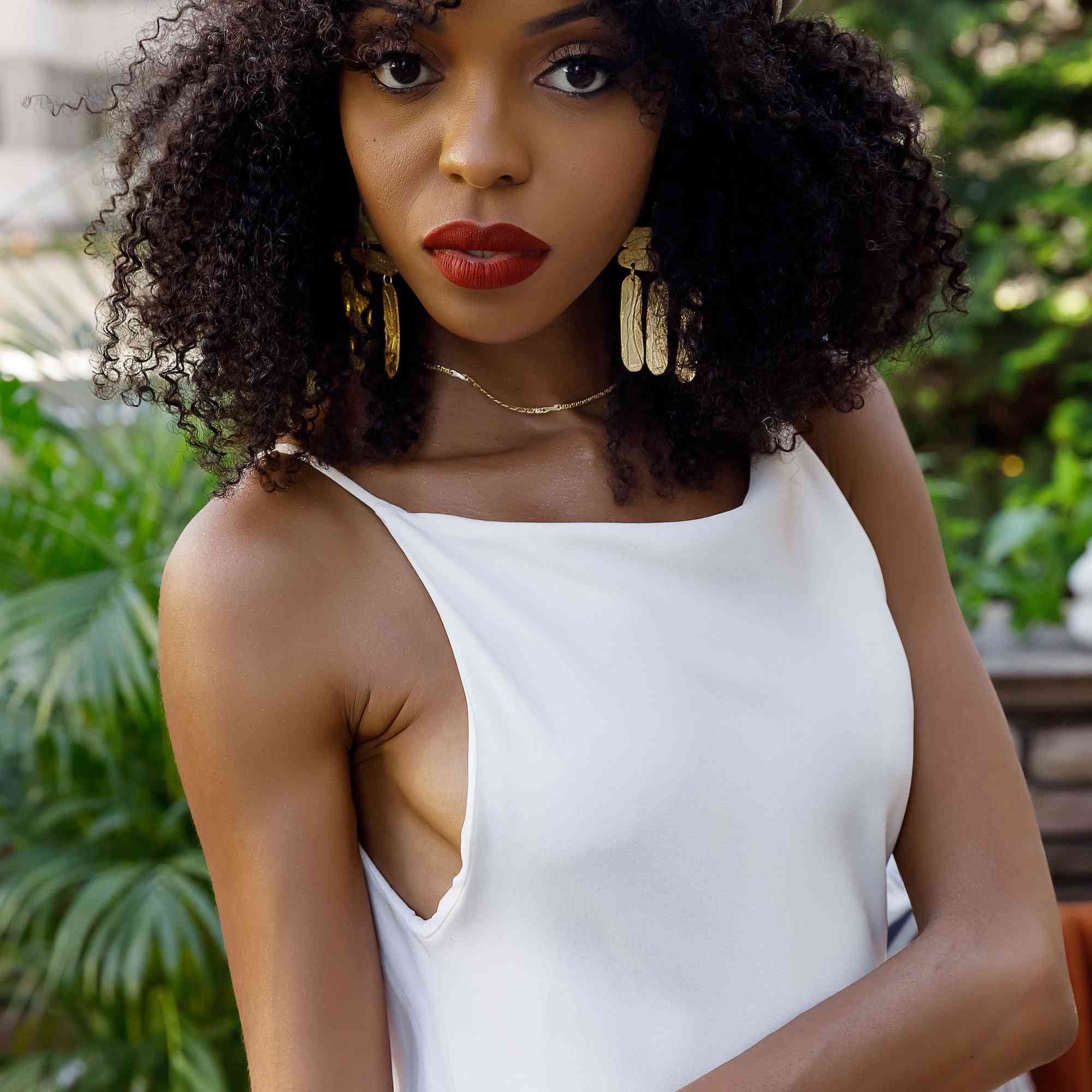 红色嘴唇新娘眼睛构成