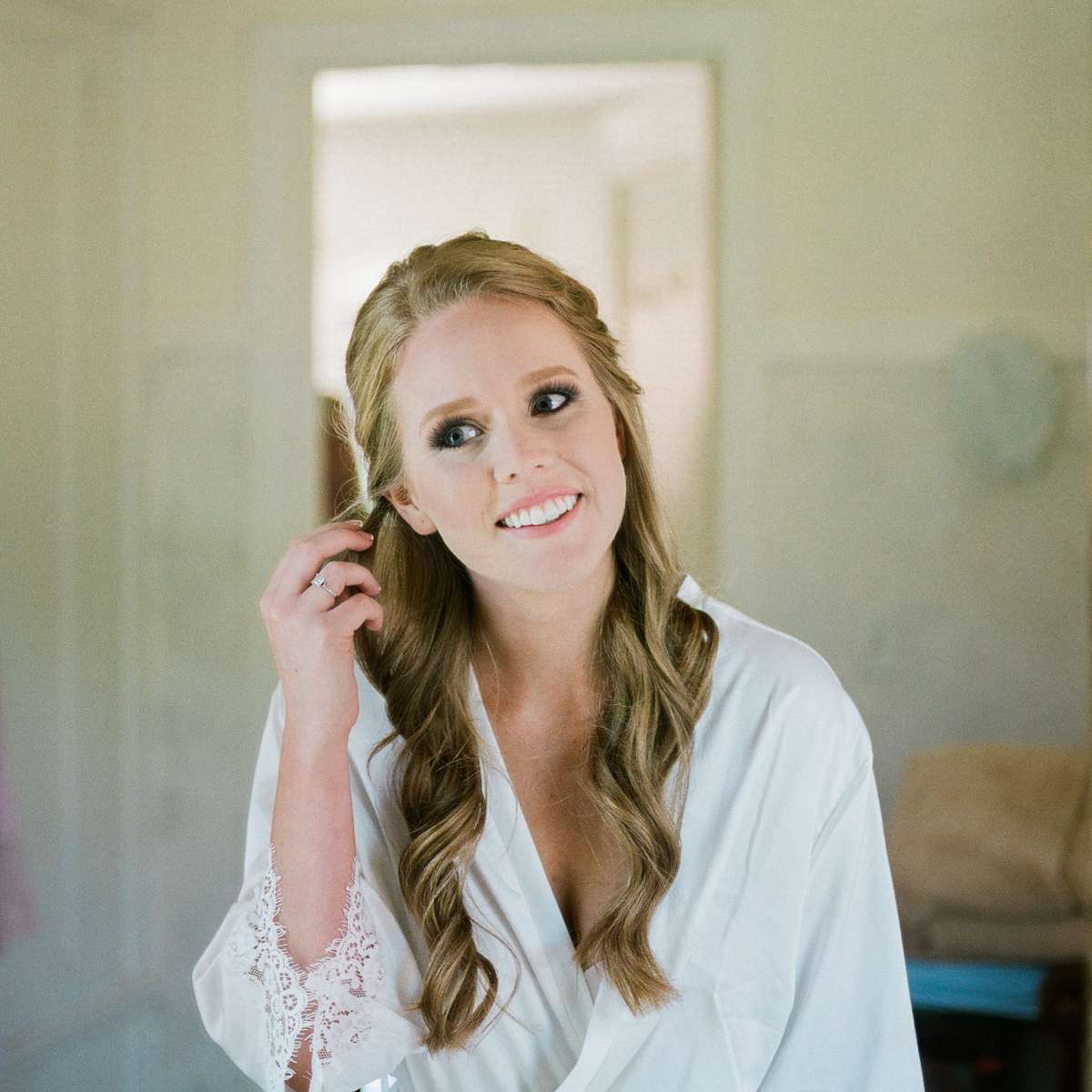 双倍剂量班轮和超长眼睫毛