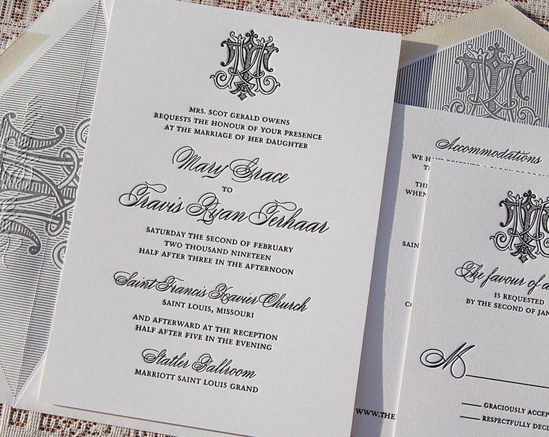 优雅的字母婚礼请柬