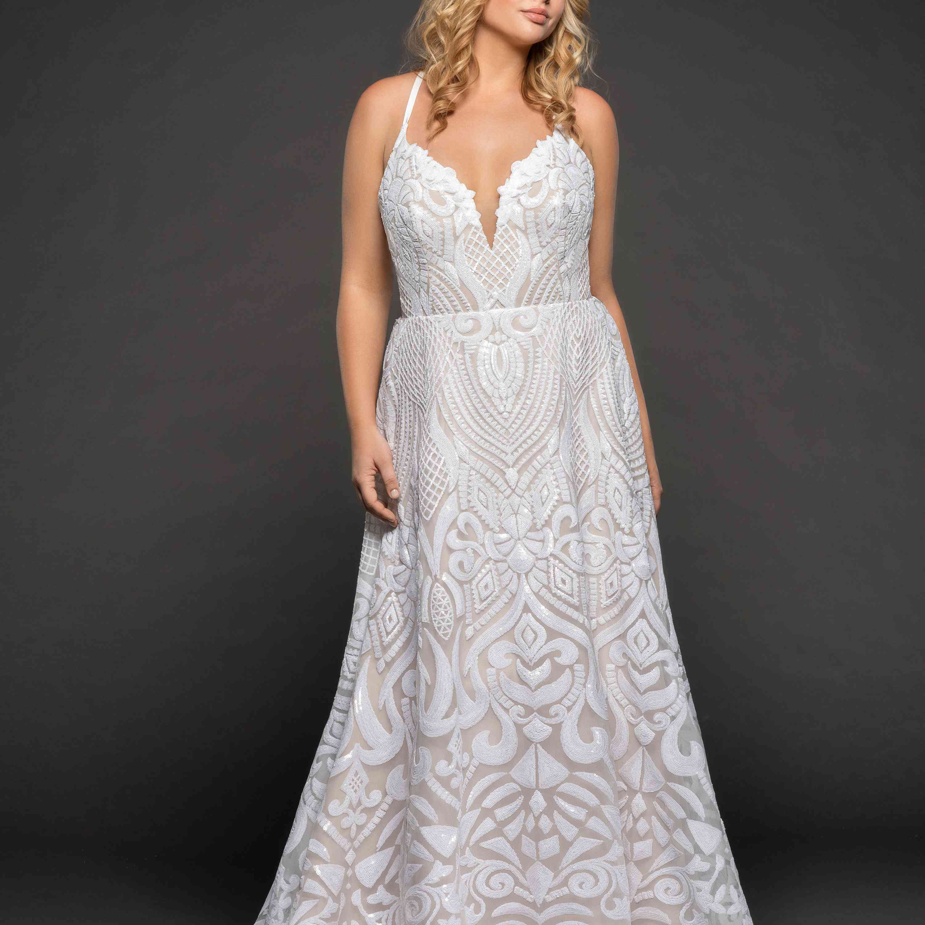 加上象牙马拉喀什的大小模型全身串珠礼服