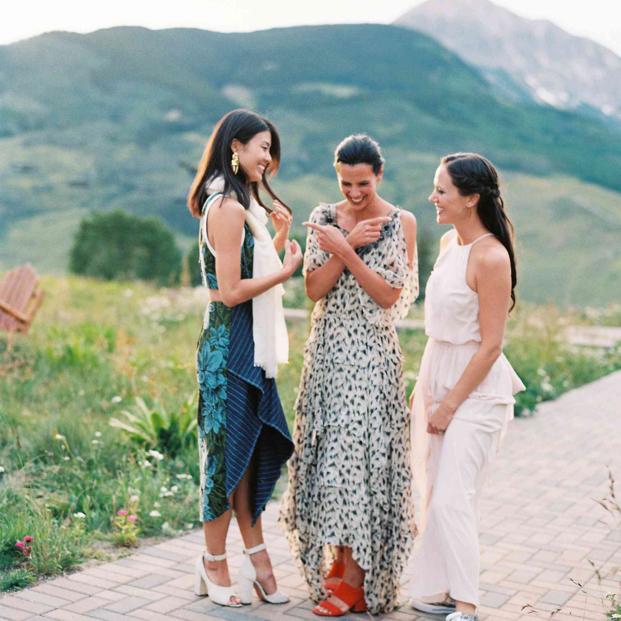 参加婚礼的客人