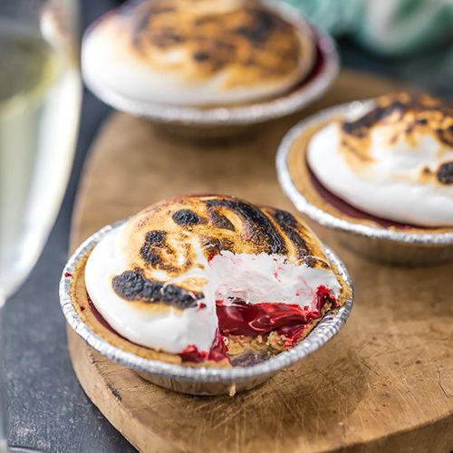 迷你红色天鹅绒笑挞