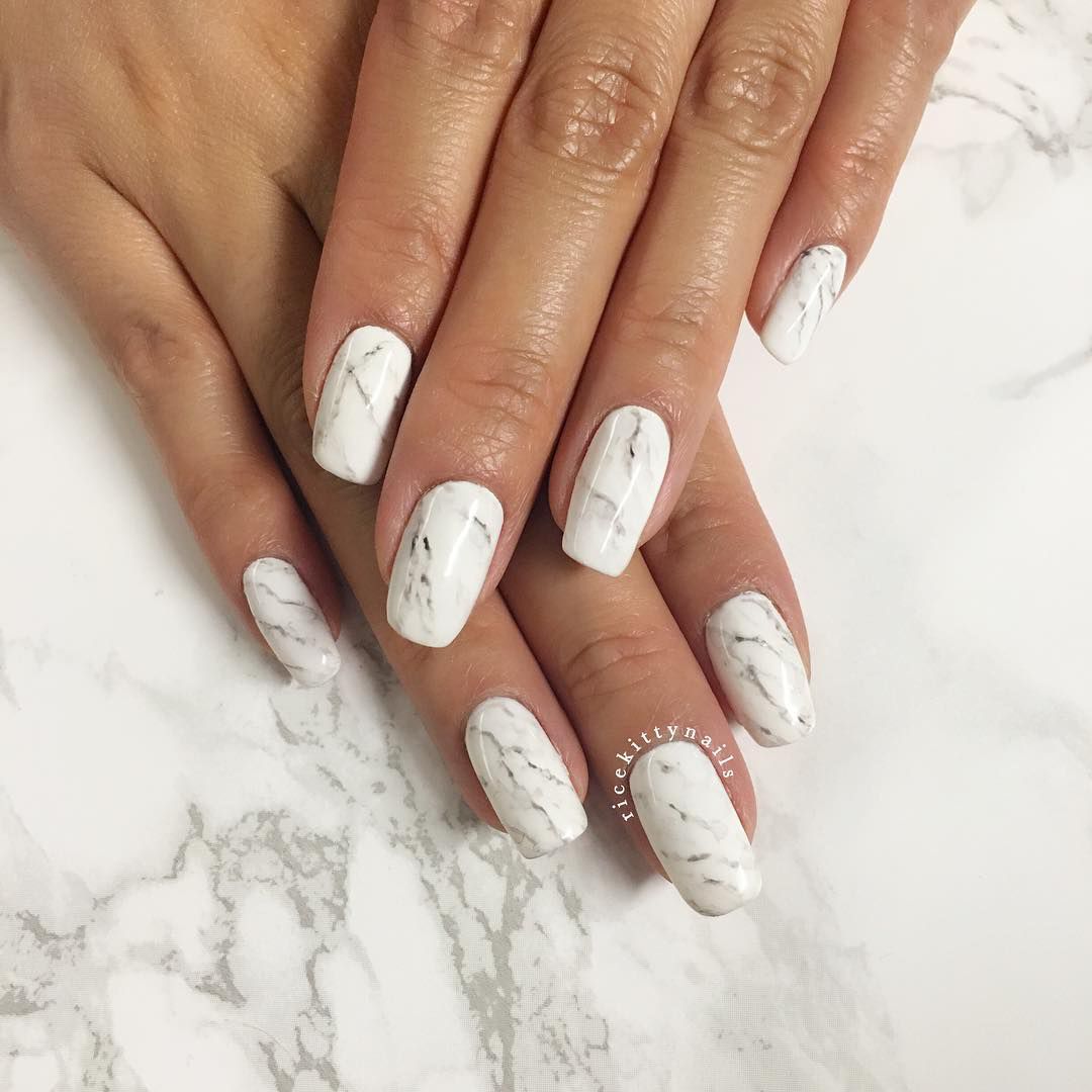 大理石的修指甲