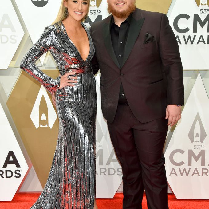 妮可霍金和卢克梳子