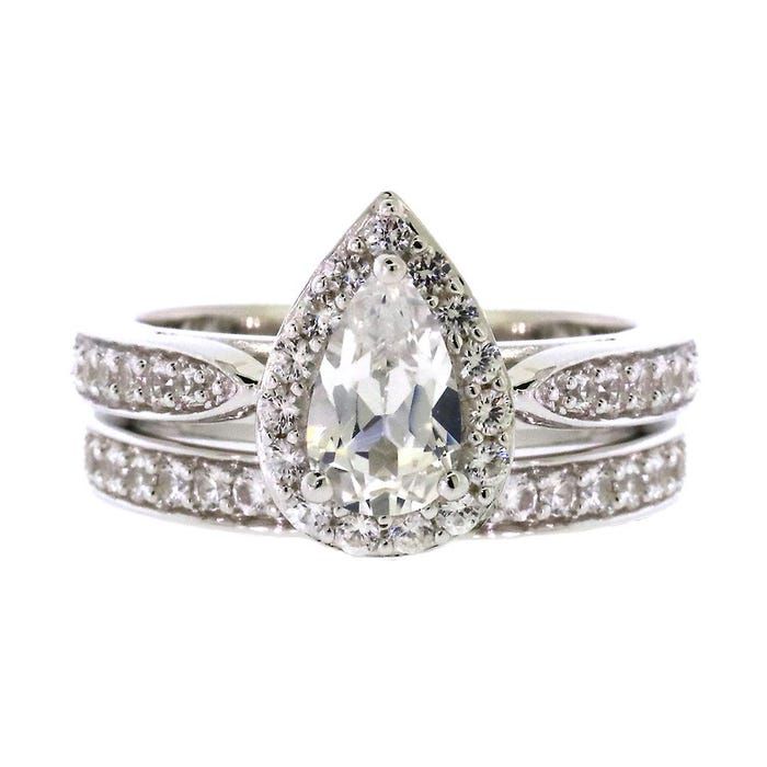 实验室创建白宝石戒指