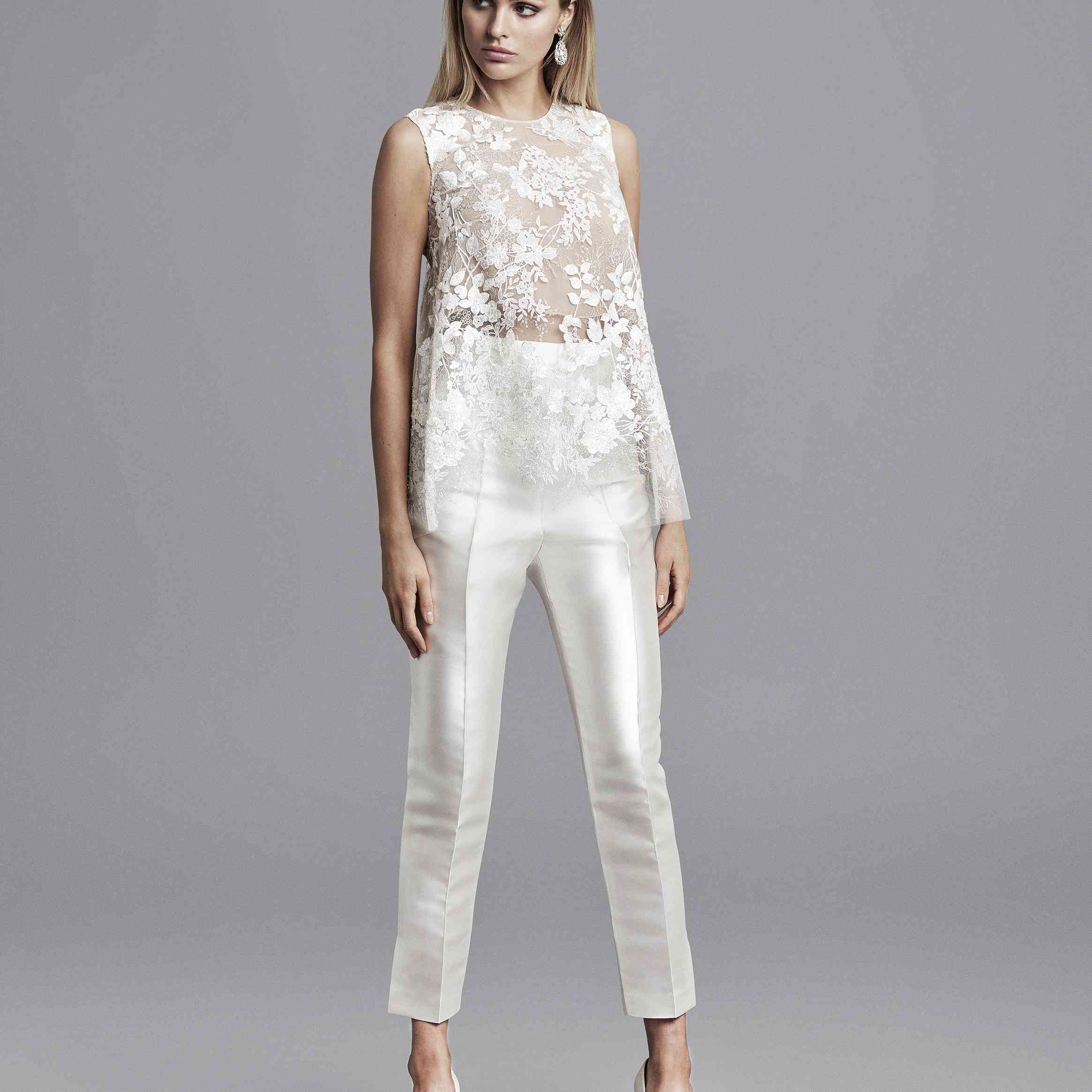 卡罗琳卡氏婚纱