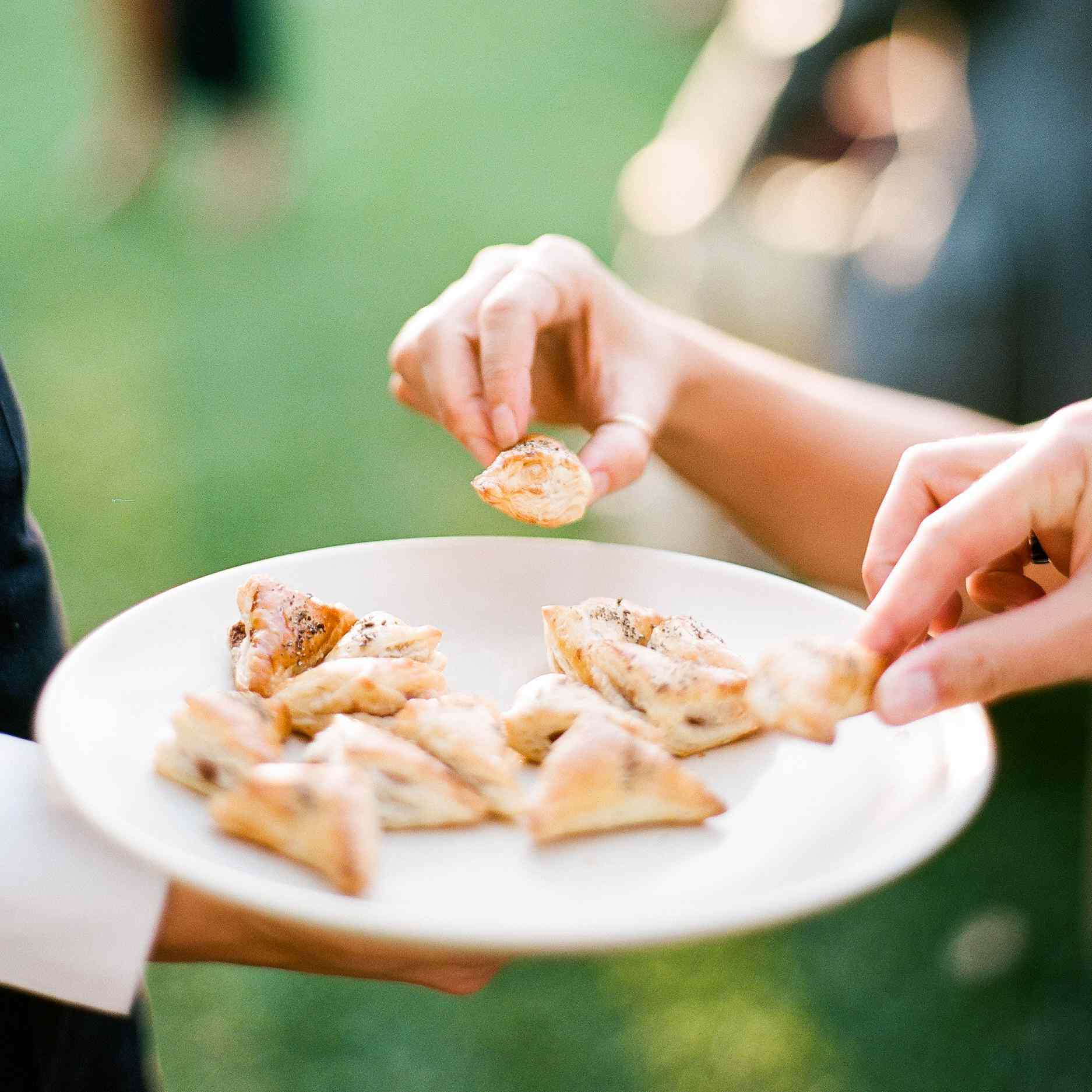 鸡尾酒时间供应什么