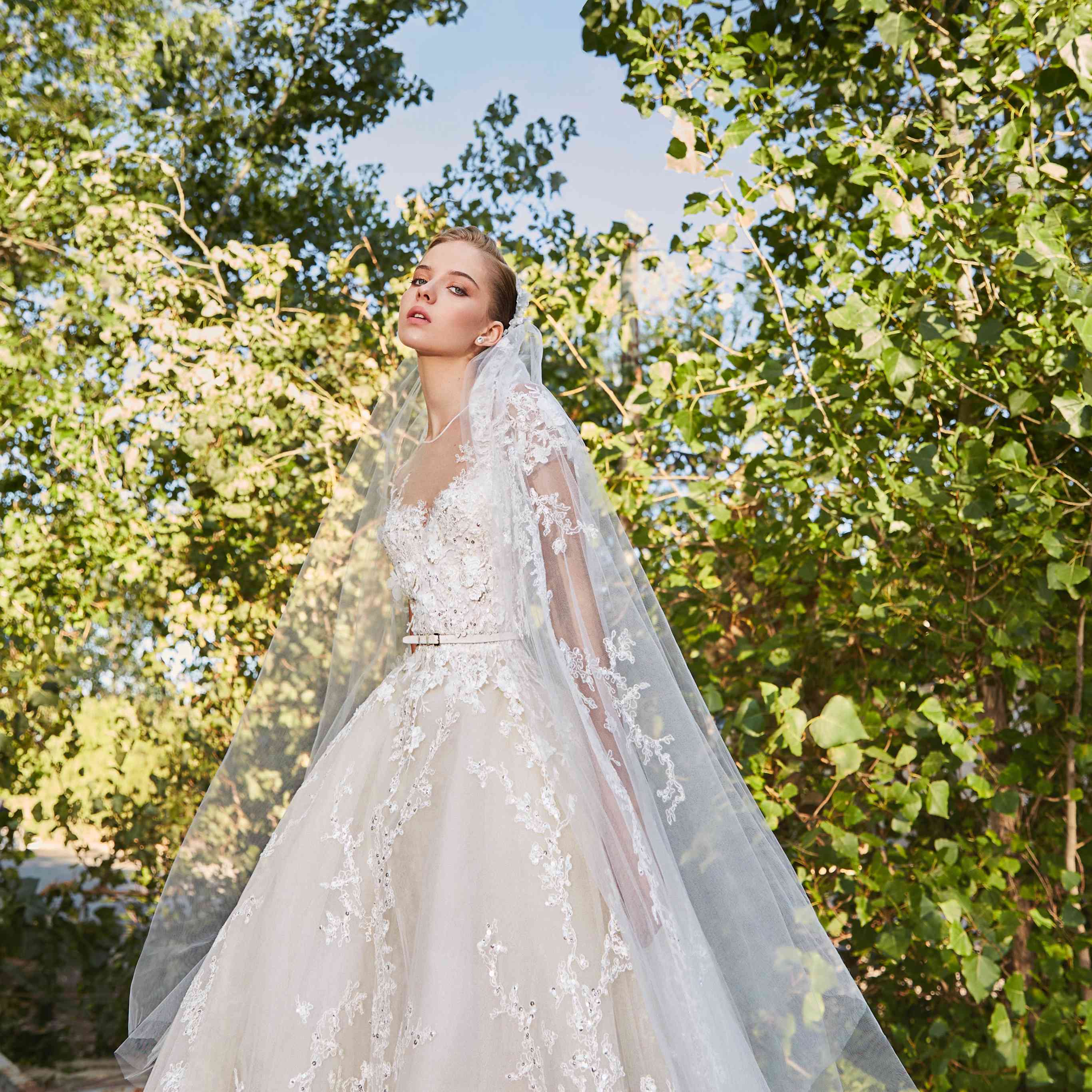 Elie saab 2021年的婚纱