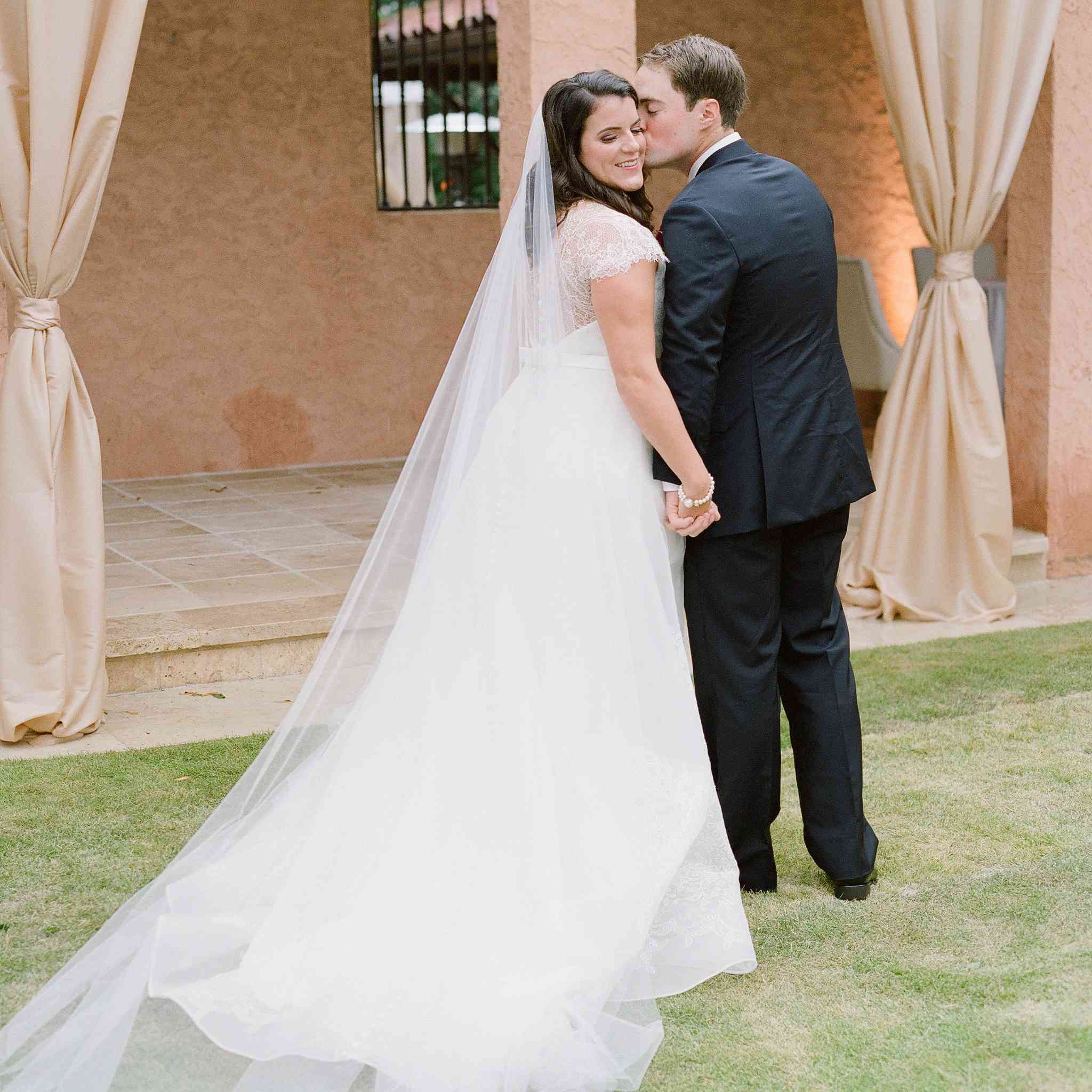 新娘和新郎的肖像