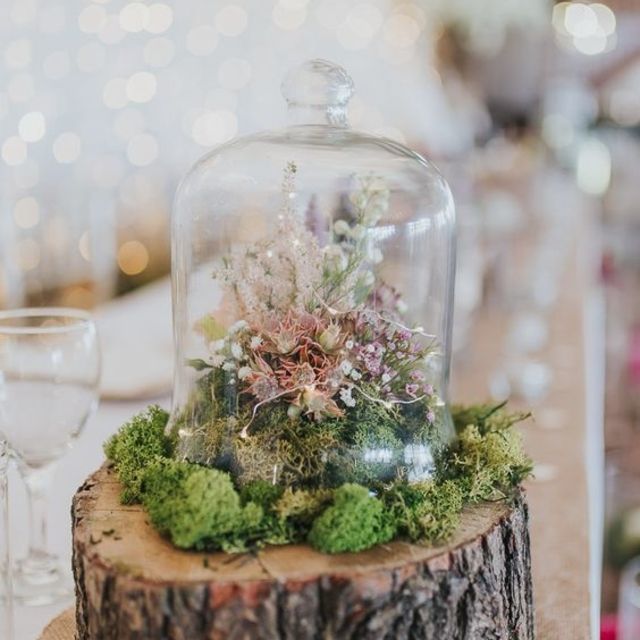 玻璃容器的婚礼装饰