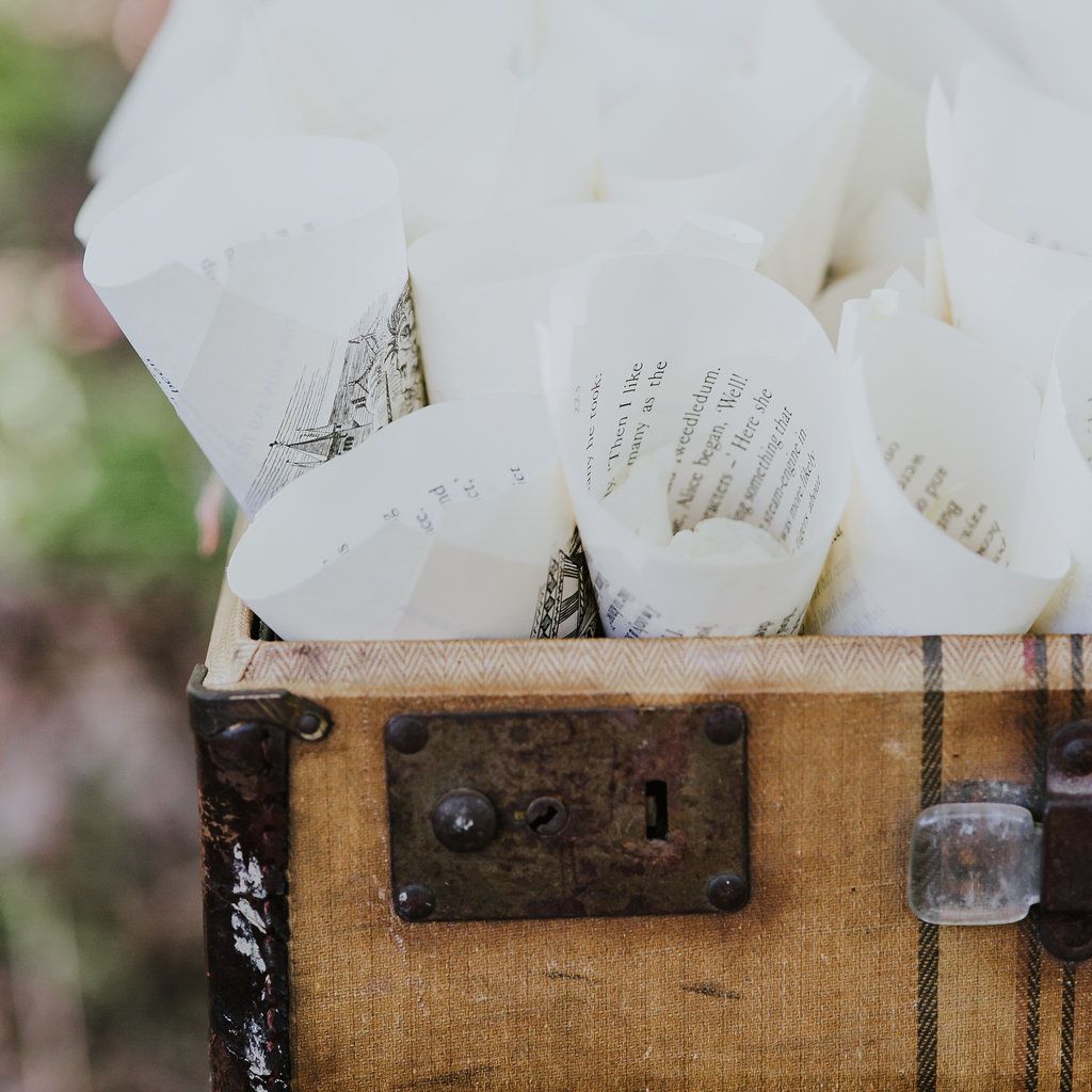 p>花花瓣抛花瓣</p><br><br>