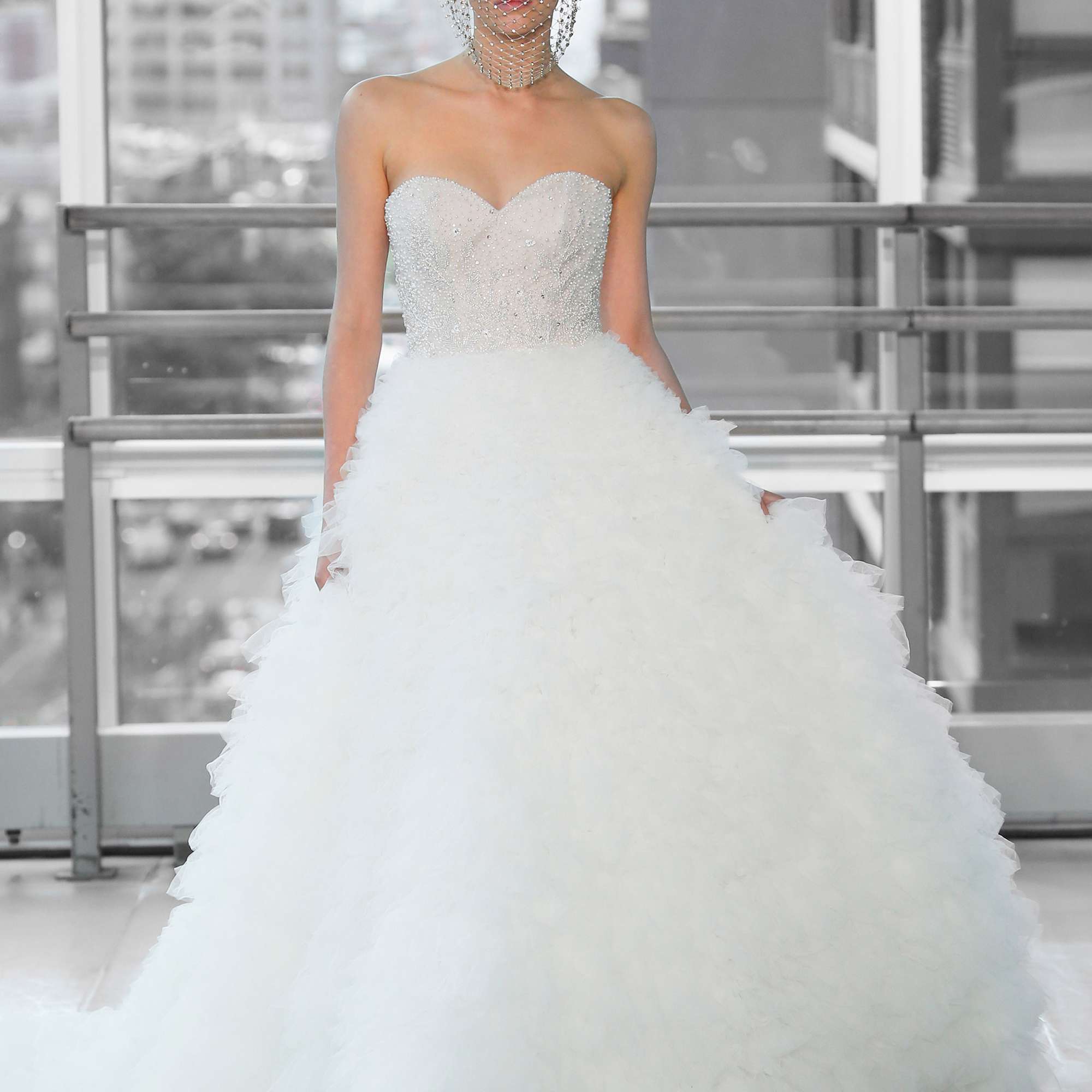 贾斯汀·亚历山大签名婚纱