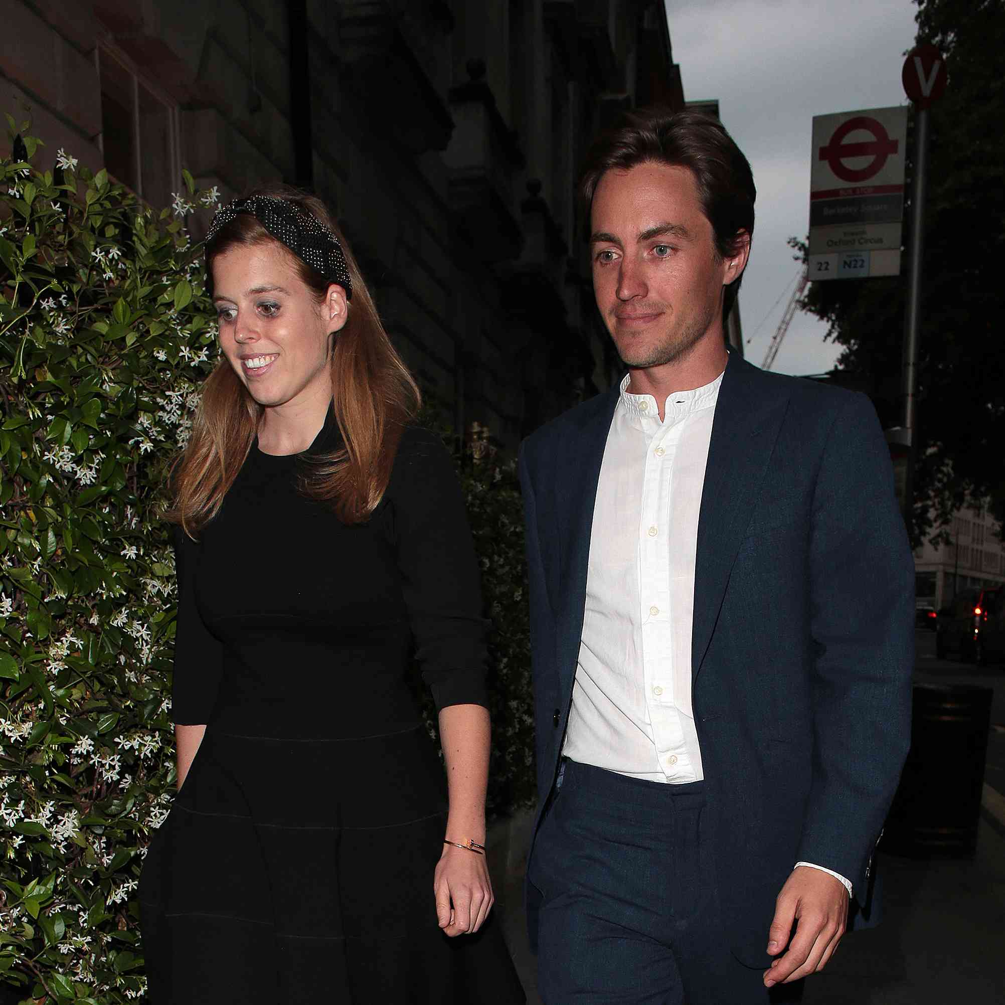 碧翠丝公主和爱德华多·梅普利·莫齐