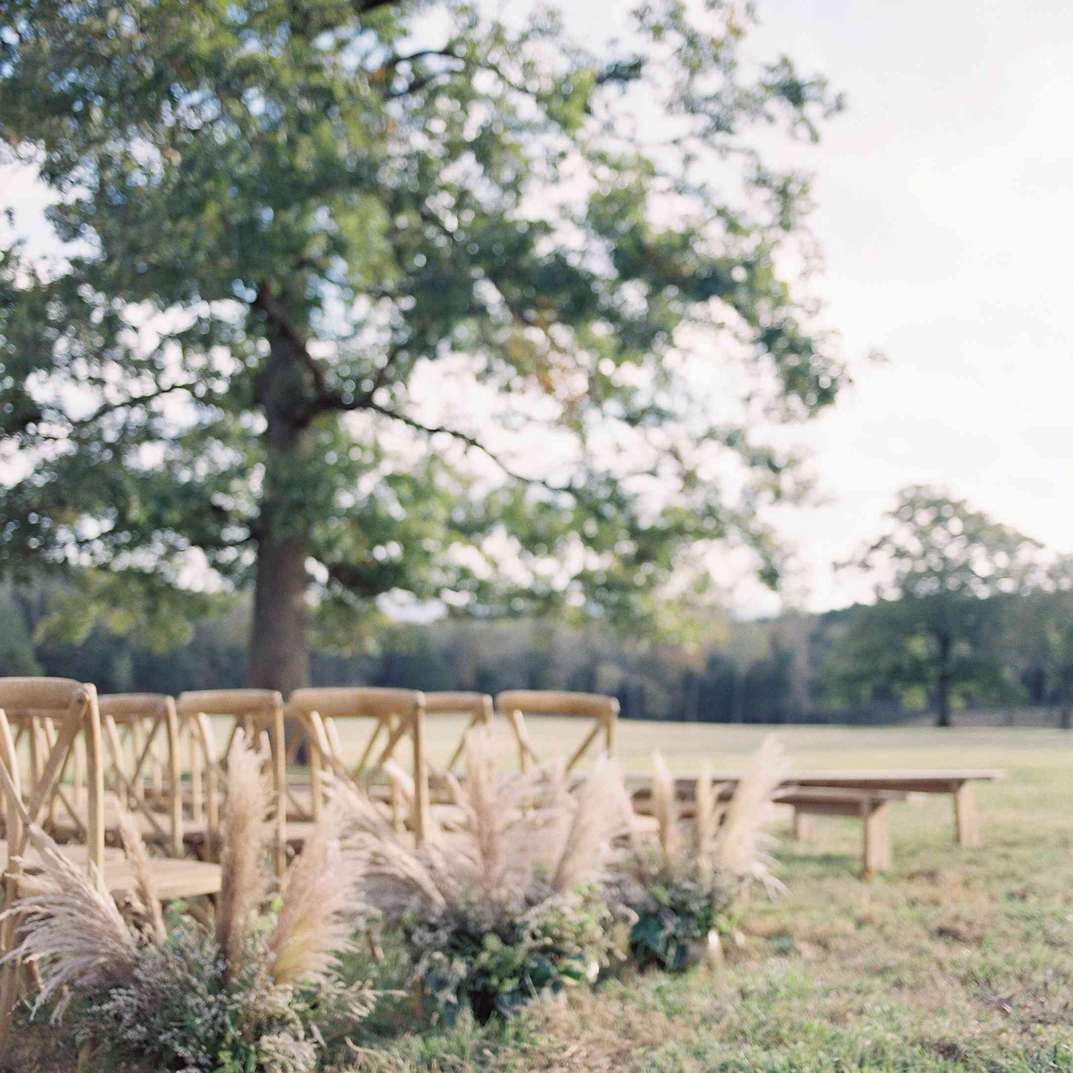 < p >婚礼场地布置< / p > < br > < br >