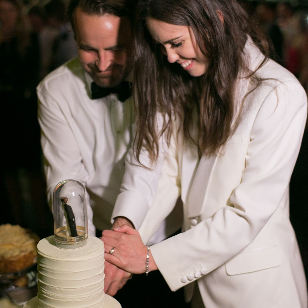 <p>切蛋糕</p><br><br>