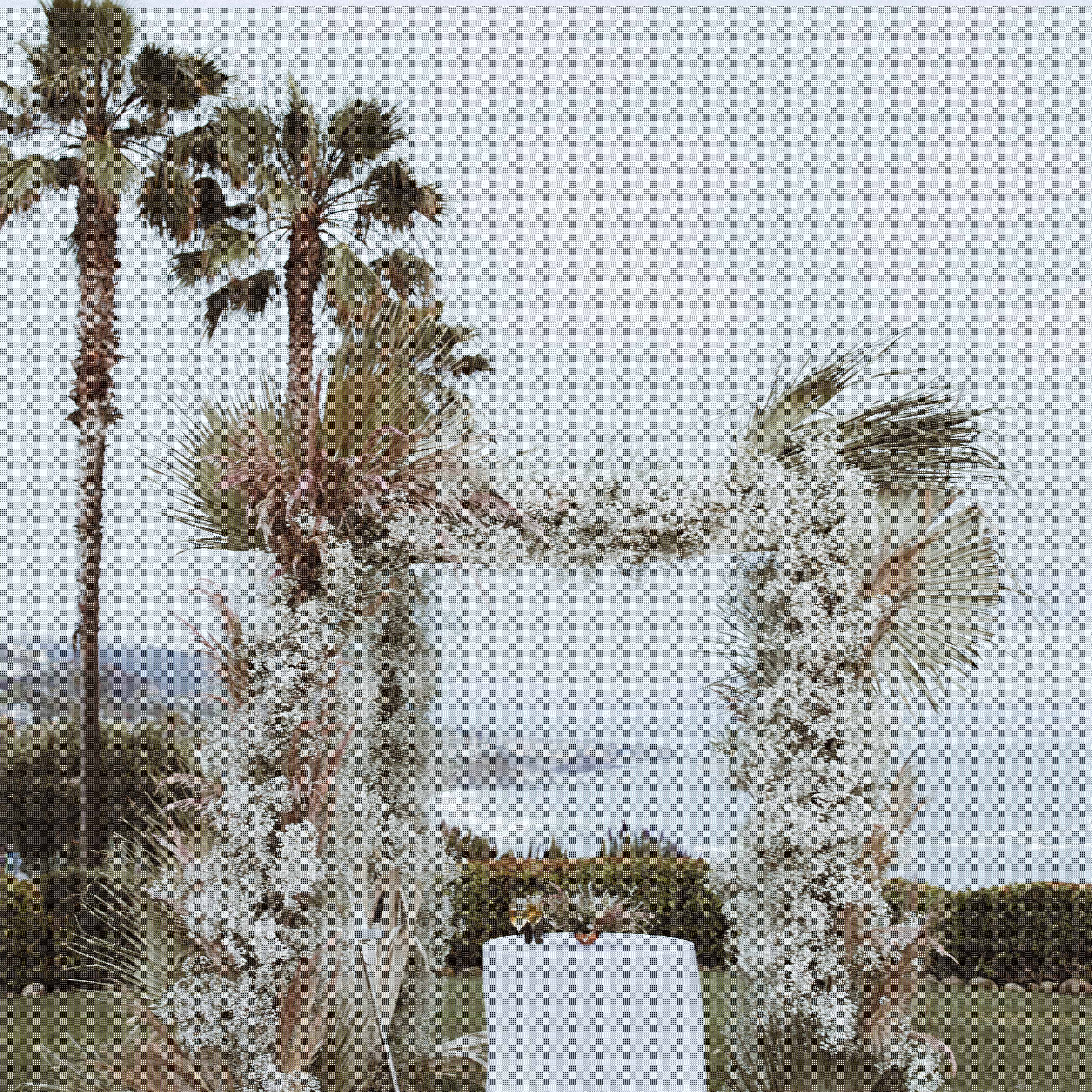 放荡不羁的海滩婚礼彩棚