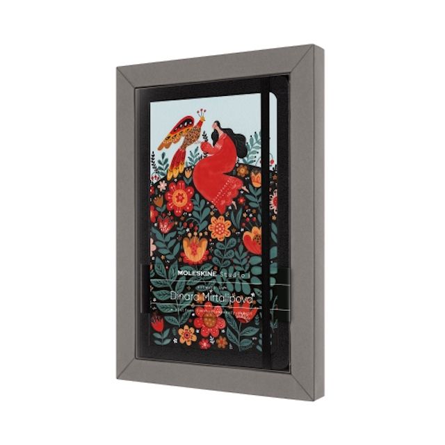 的Moleskine笔记本电脑工作室