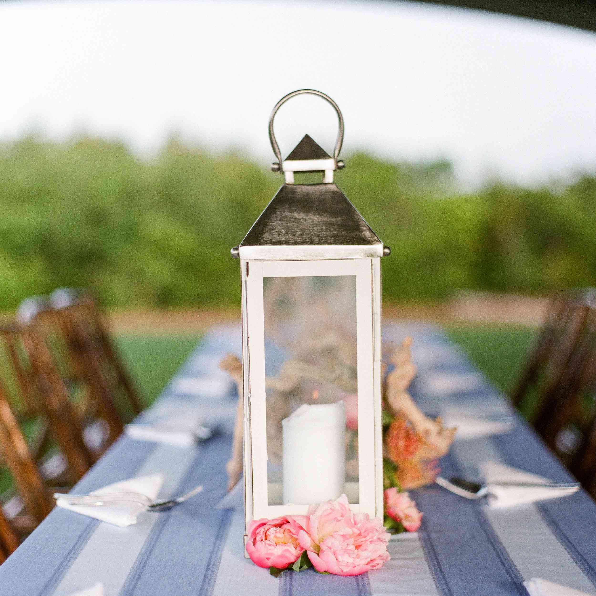 白色灯笼用船舶桌布