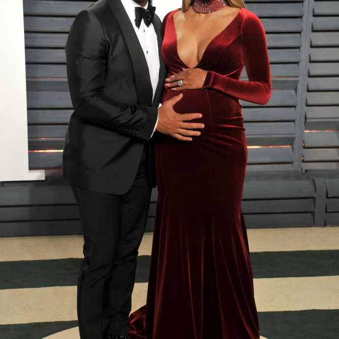 罗素威尔逊和席亚拉