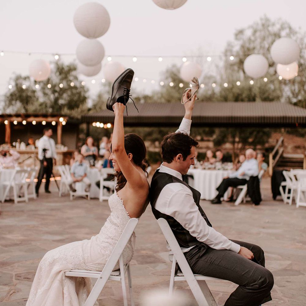 婚礼娱乐鞋游戏