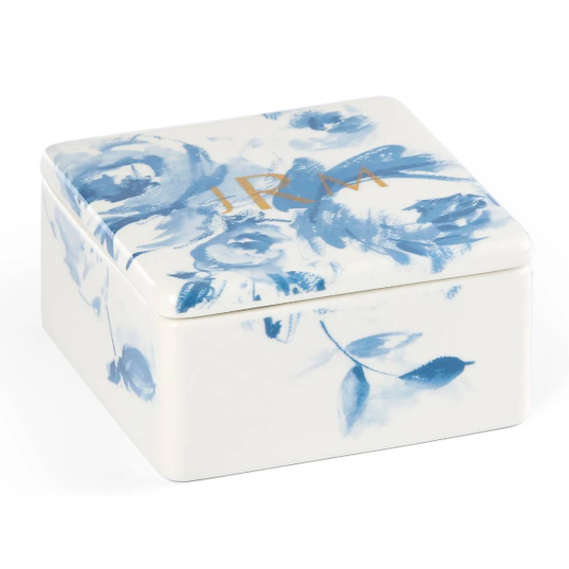 勒诺克斯什么蓝色的东西宝箱太太