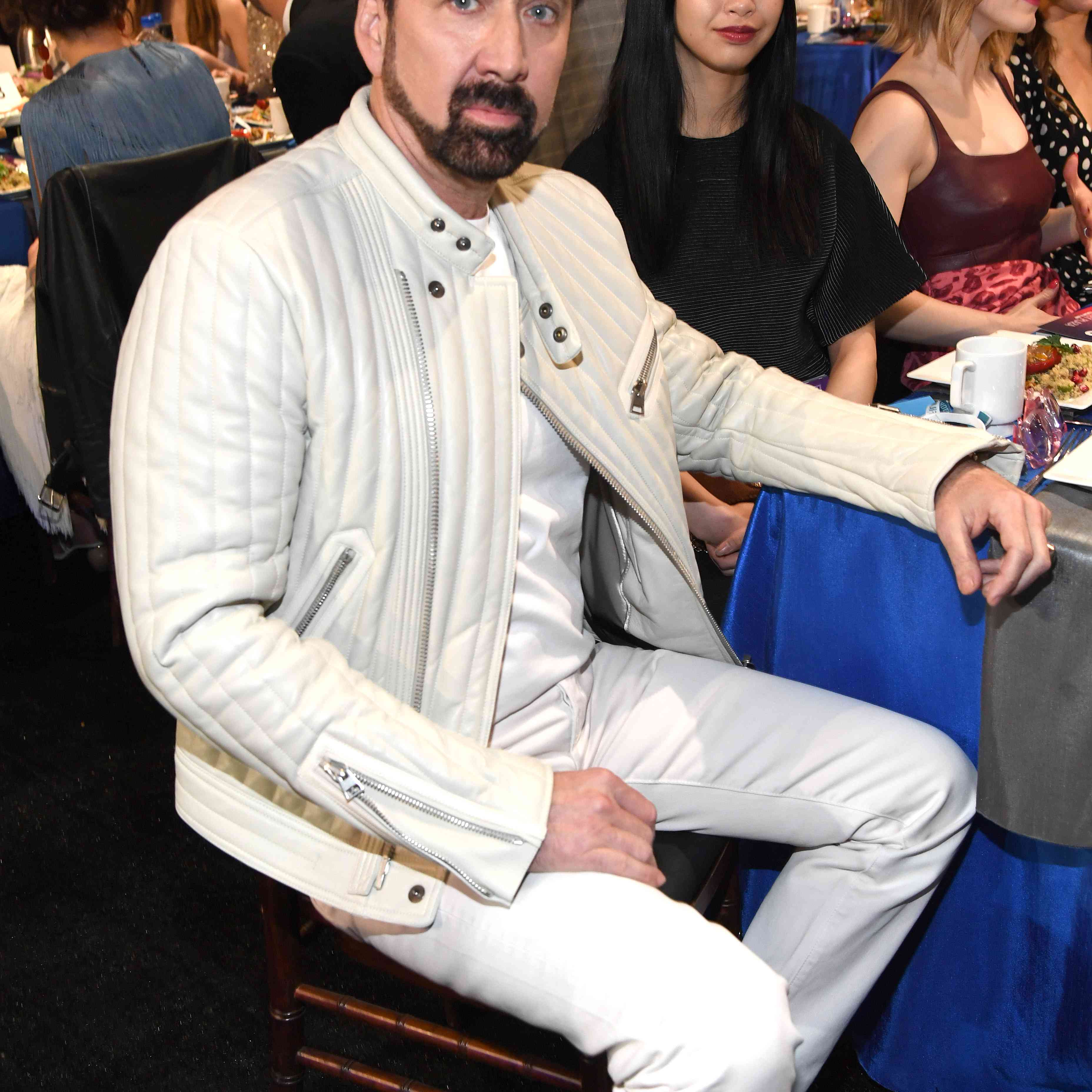 尼古拉斯笼和riko shibata