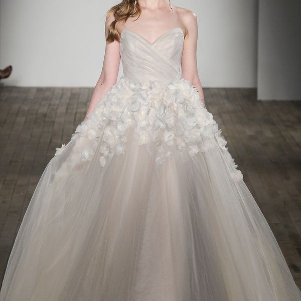 <p Jim Hjelm婚纱礼服2018春夏> /p>