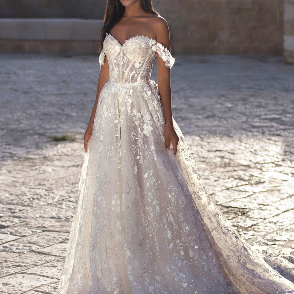 加利亚Lahav切尔西的婚纱礼服