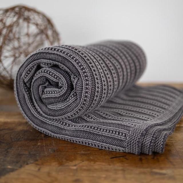 布鲁克林亚亚针织公司