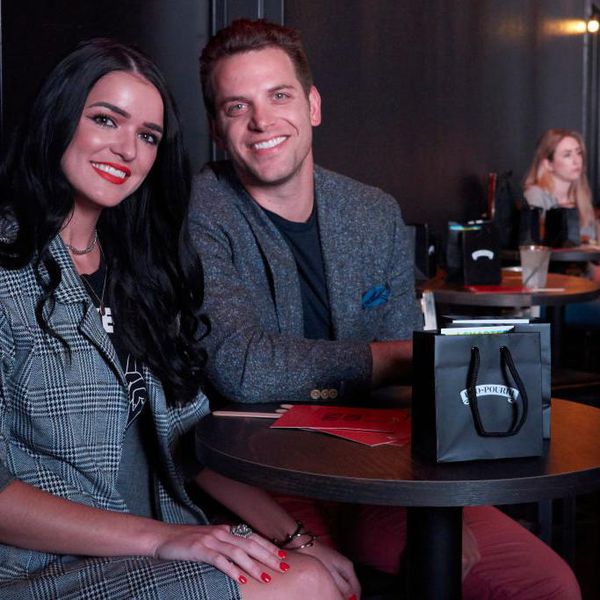 Raven Gates和Adam Gottschalk在“U UP?”LIVE with Poo~Pourri & Betches at Canton Hall on October 1, 2018 in Dallas, Texas.