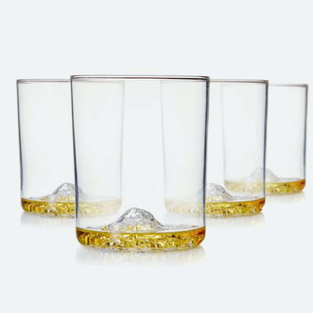 威士忌在美国山脉的顶峰