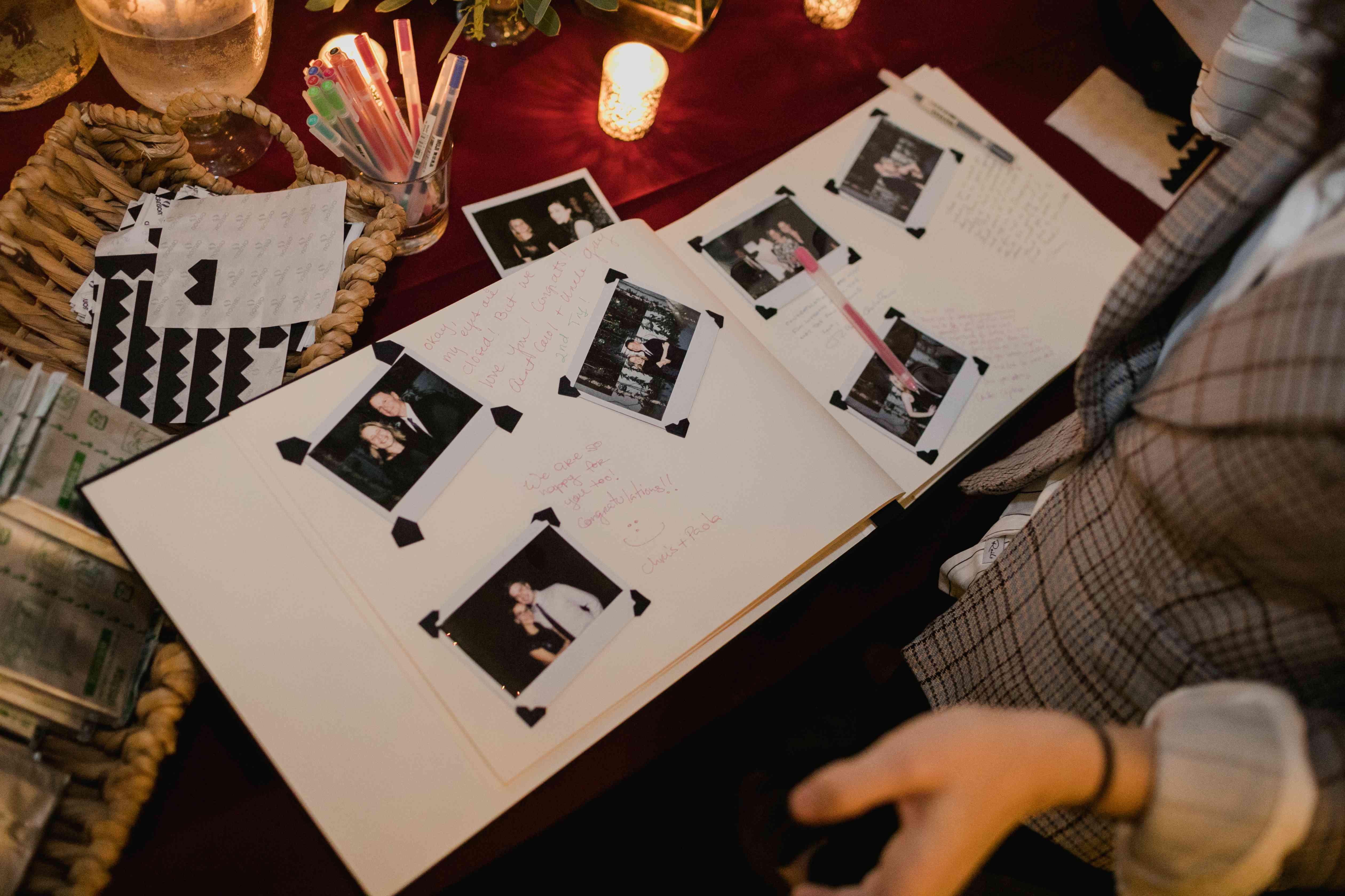 照片留言簿详情“class=