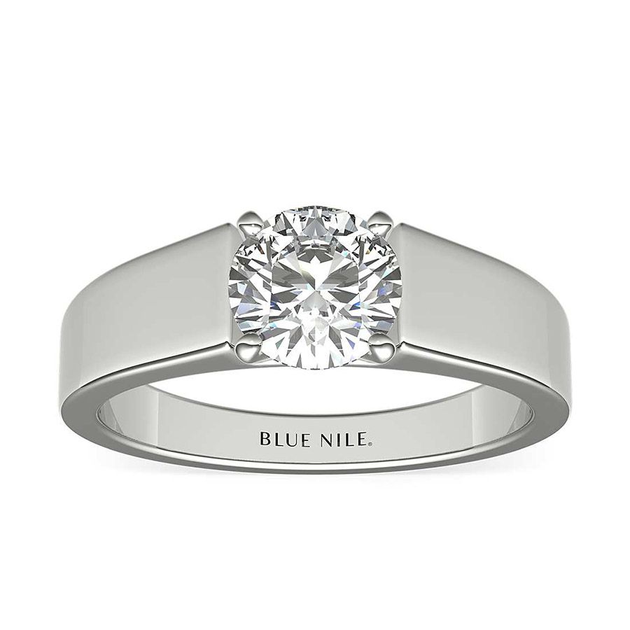 蓝色尼罗河圆形纸牌订婚戒指ld乐动官网