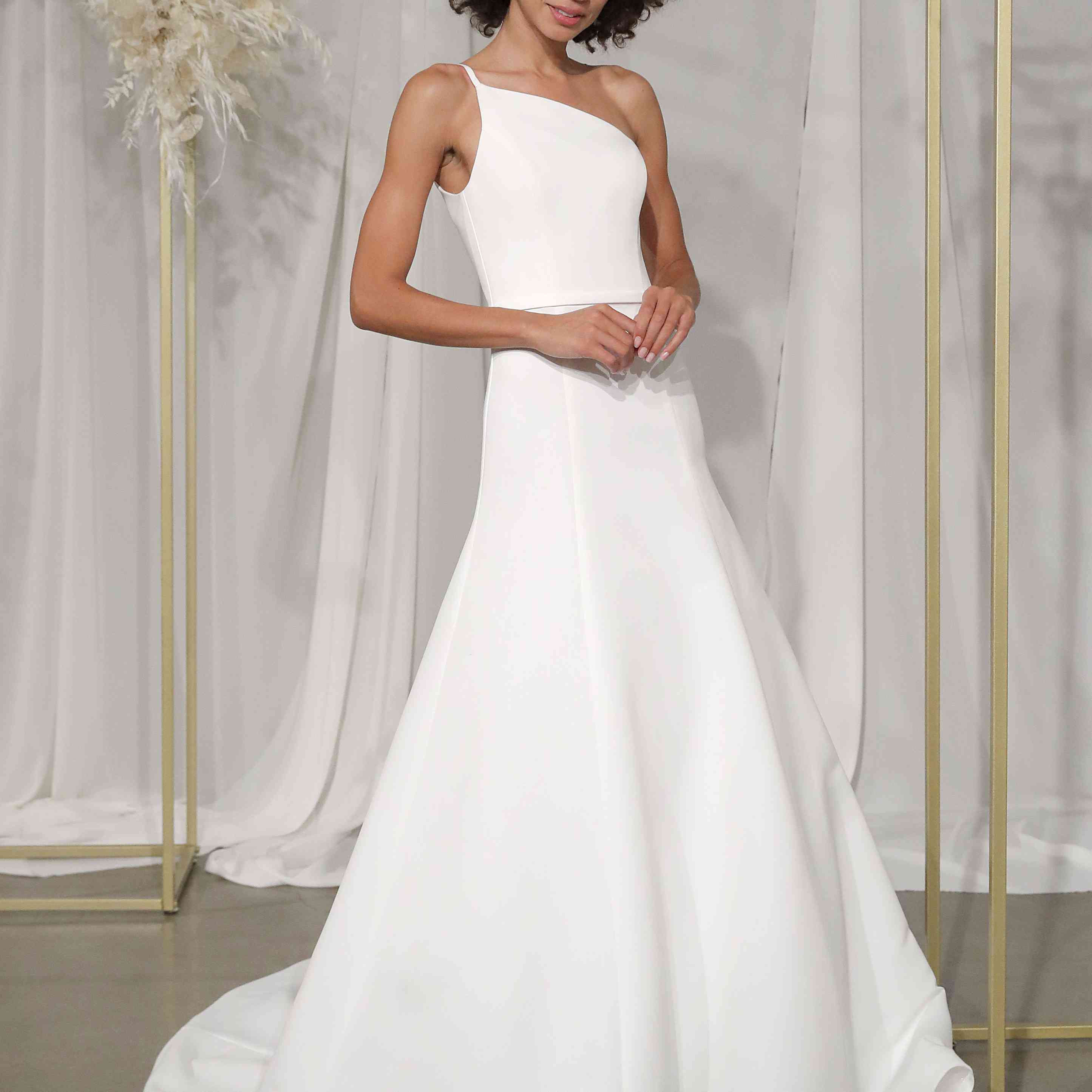 nouvelle amsale wedding dress
