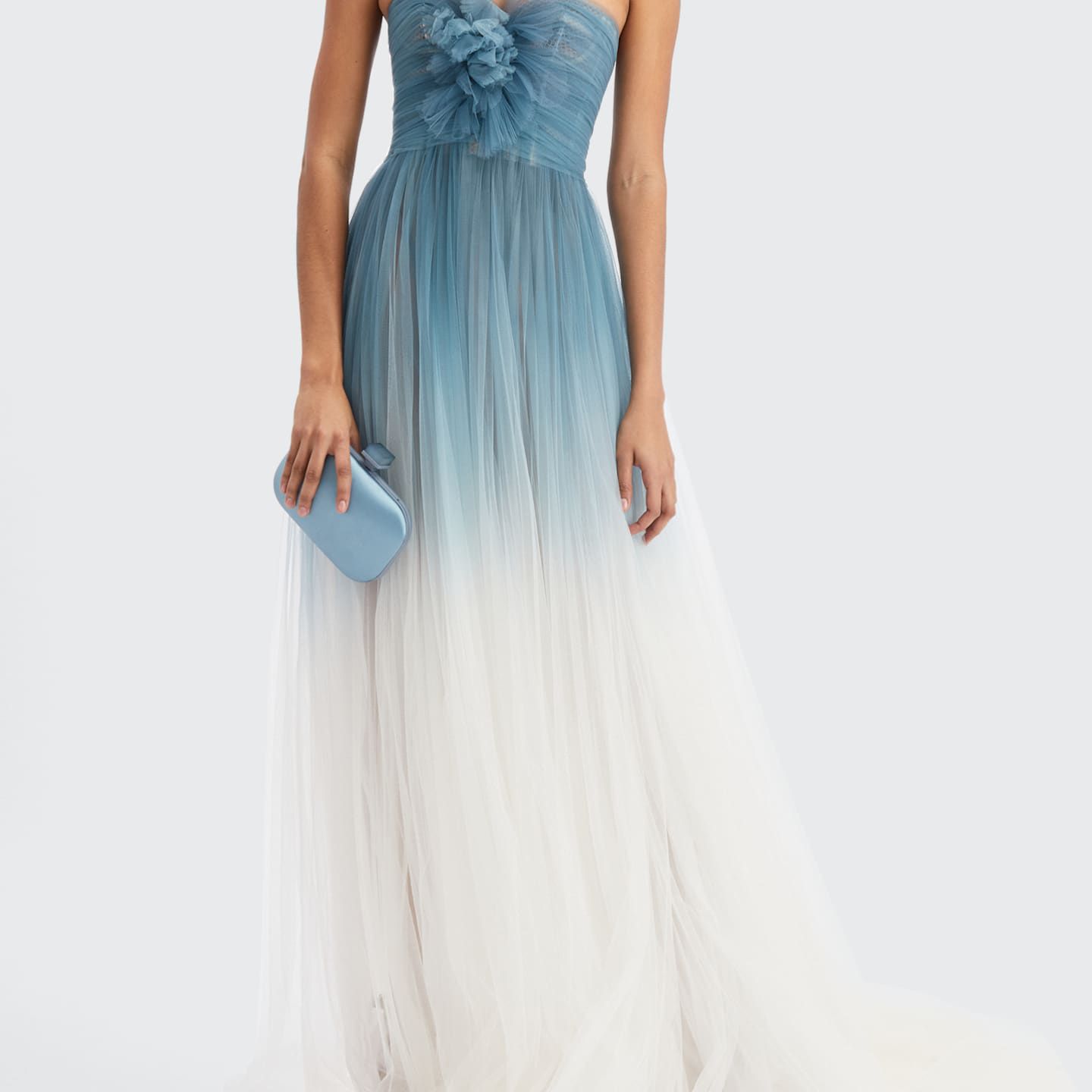 奥斯卡·德拉伦塔无肩带薄纱礼服