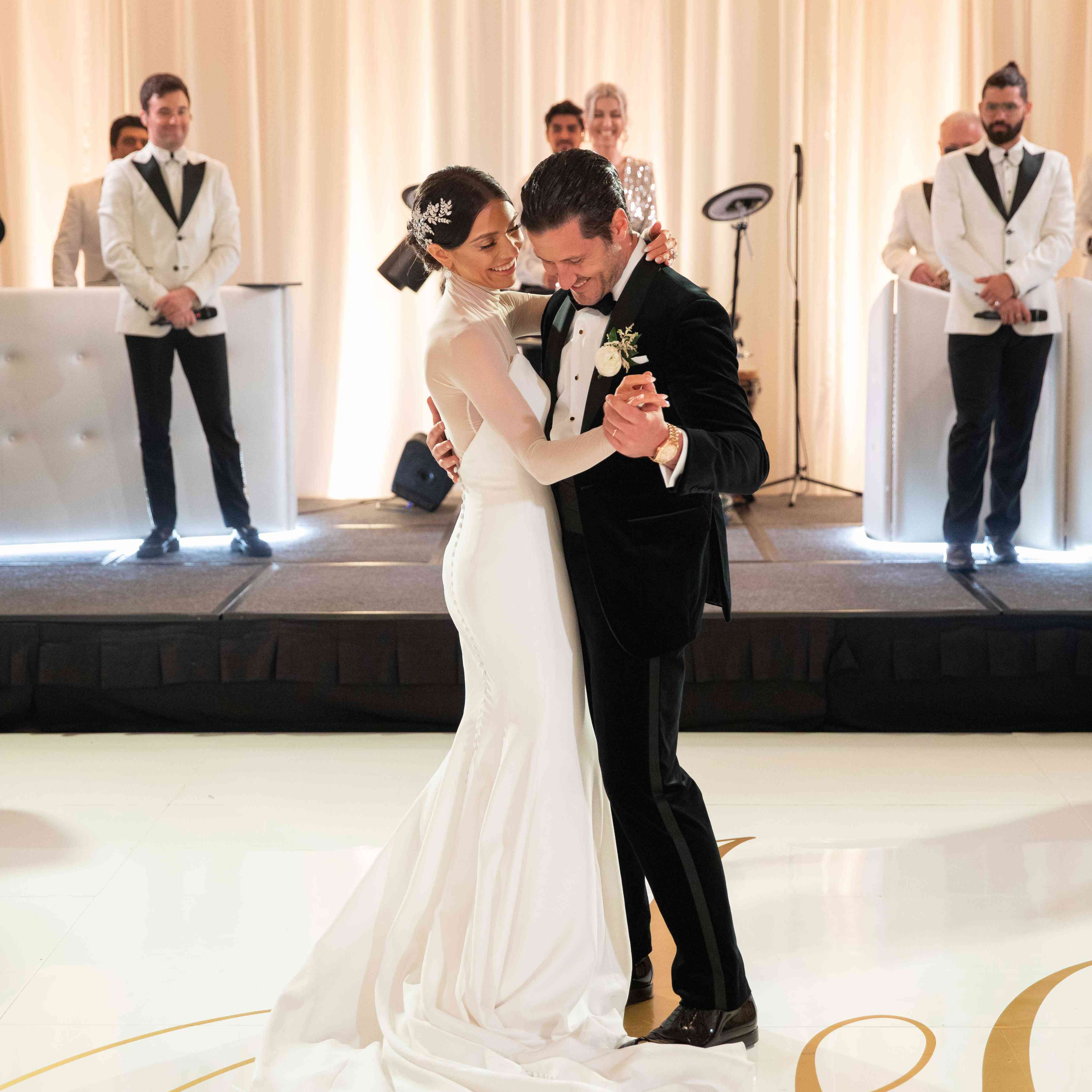 詹娜和Val第一支舞