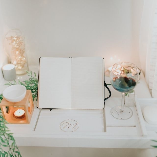 麦克林浴室和家白竹浴缸球童