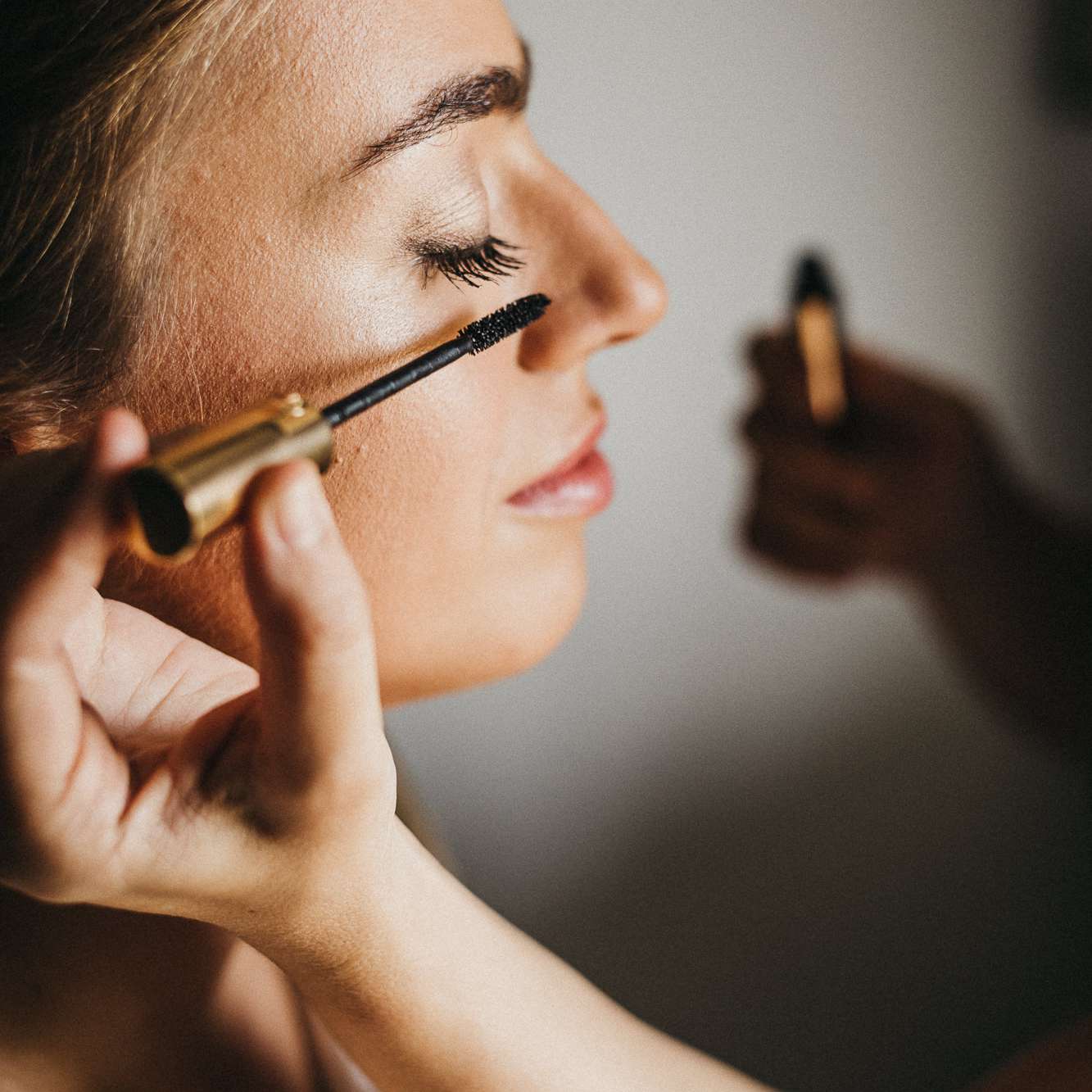 新娘让睫毛穿上