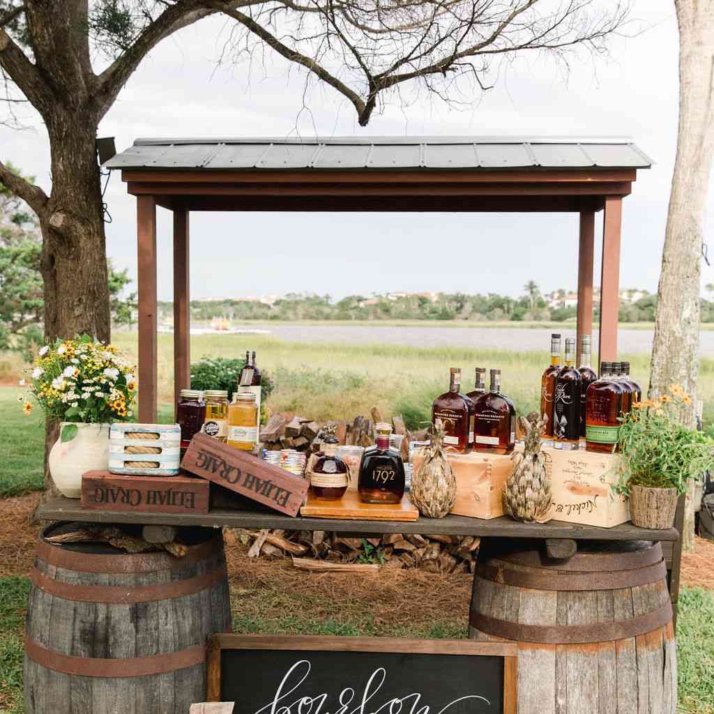 婚礼娱乐波旁品尝酒吧