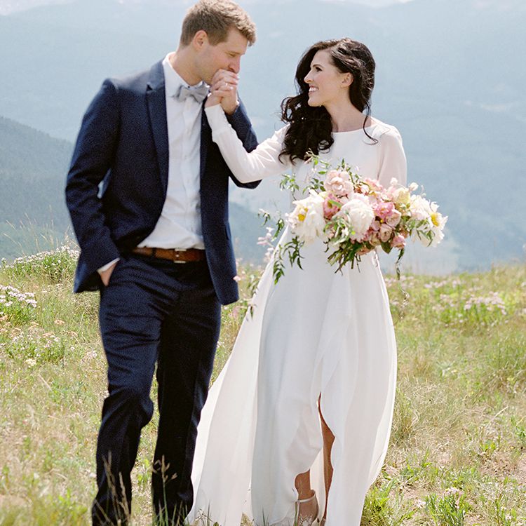 <p新娘和新郎在Vail</p <br><br>