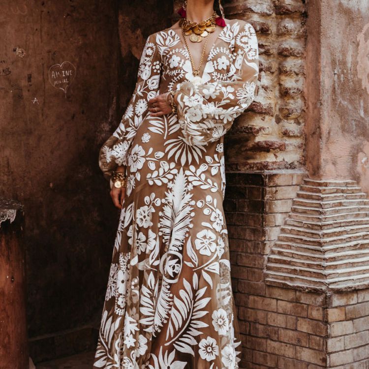 的Rue de塞纳河维塔礼服