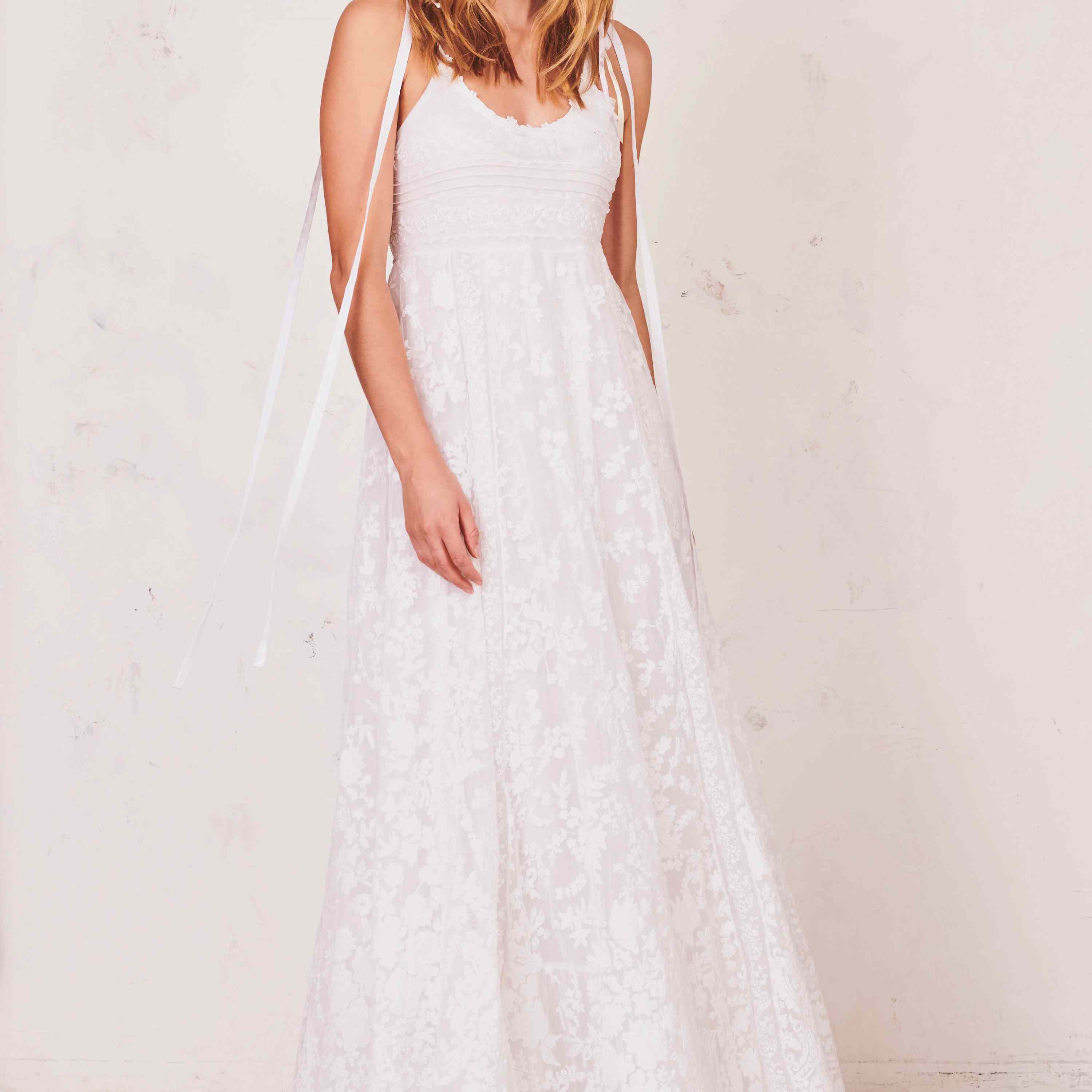 LoveShackFancy杀伤力的衣服