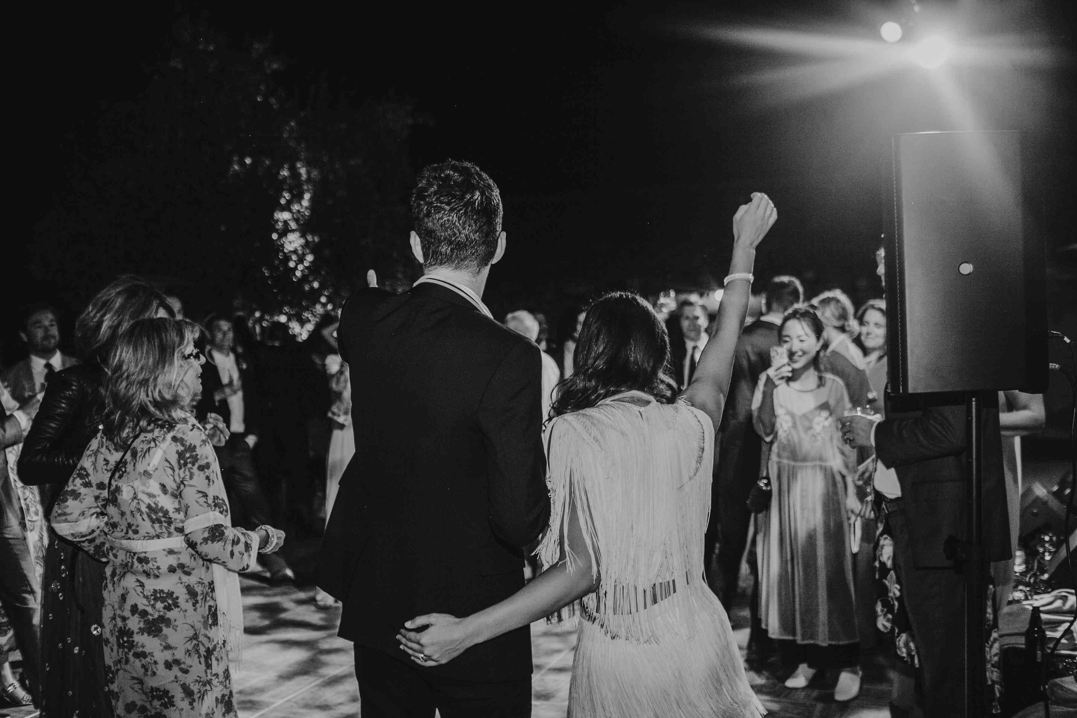 < p >接待舞池< / p > < br > < br >