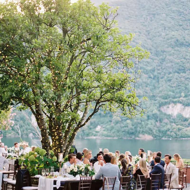 参加婚宴的宾客