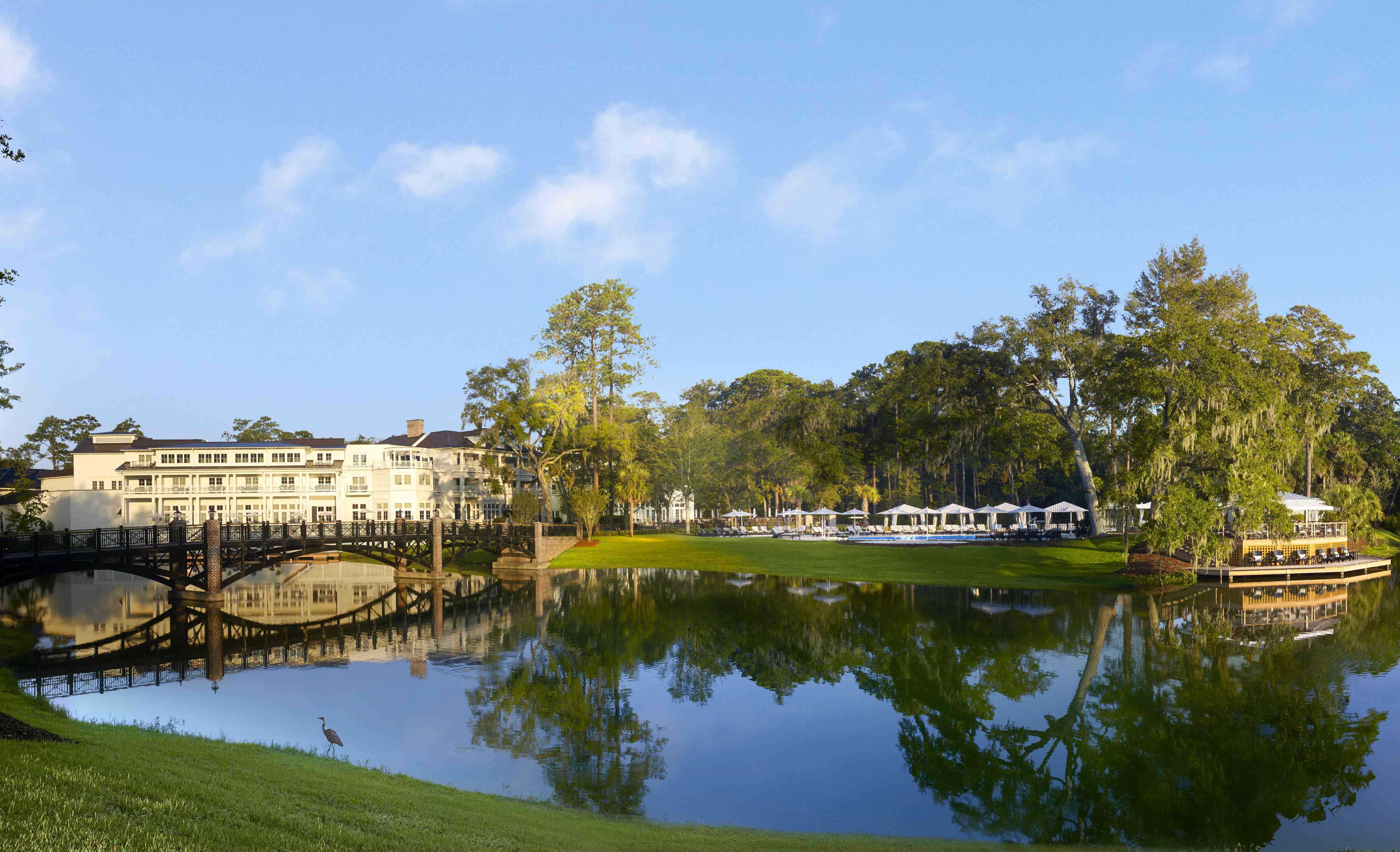 <P>蒙太奇帕尔梅托崖布鲁富顿，南卡罗来纳州的图。</ P>