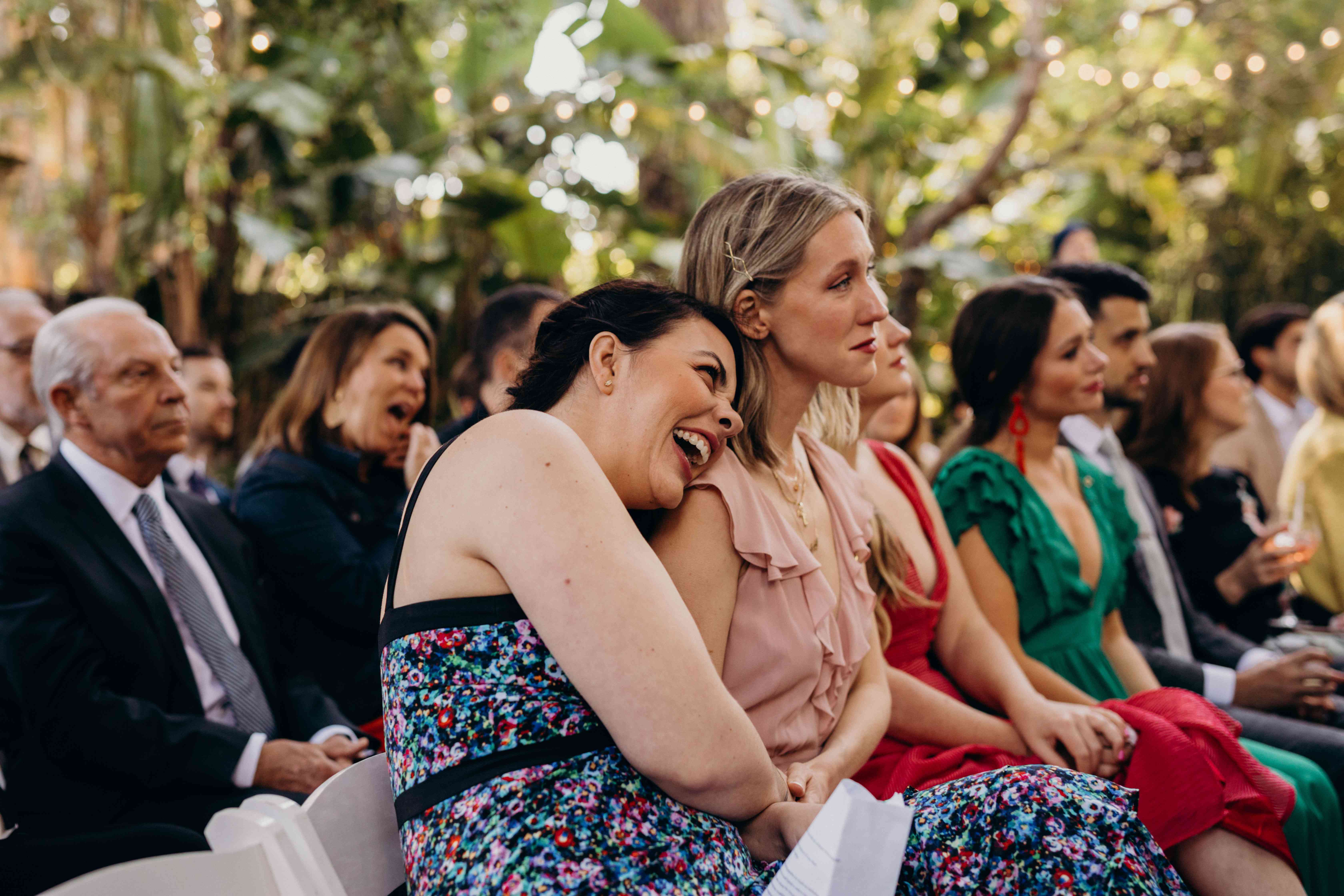 参加婚礼的客人