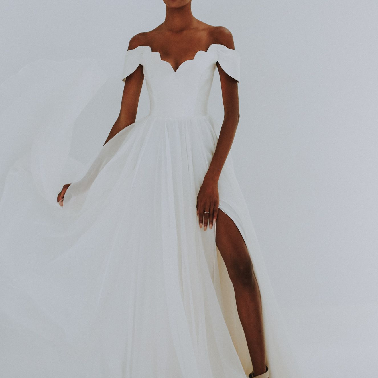 leanne marshall婚纱